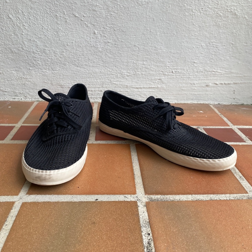 GENERIC SURPLUS mens Black Mesh sneakers